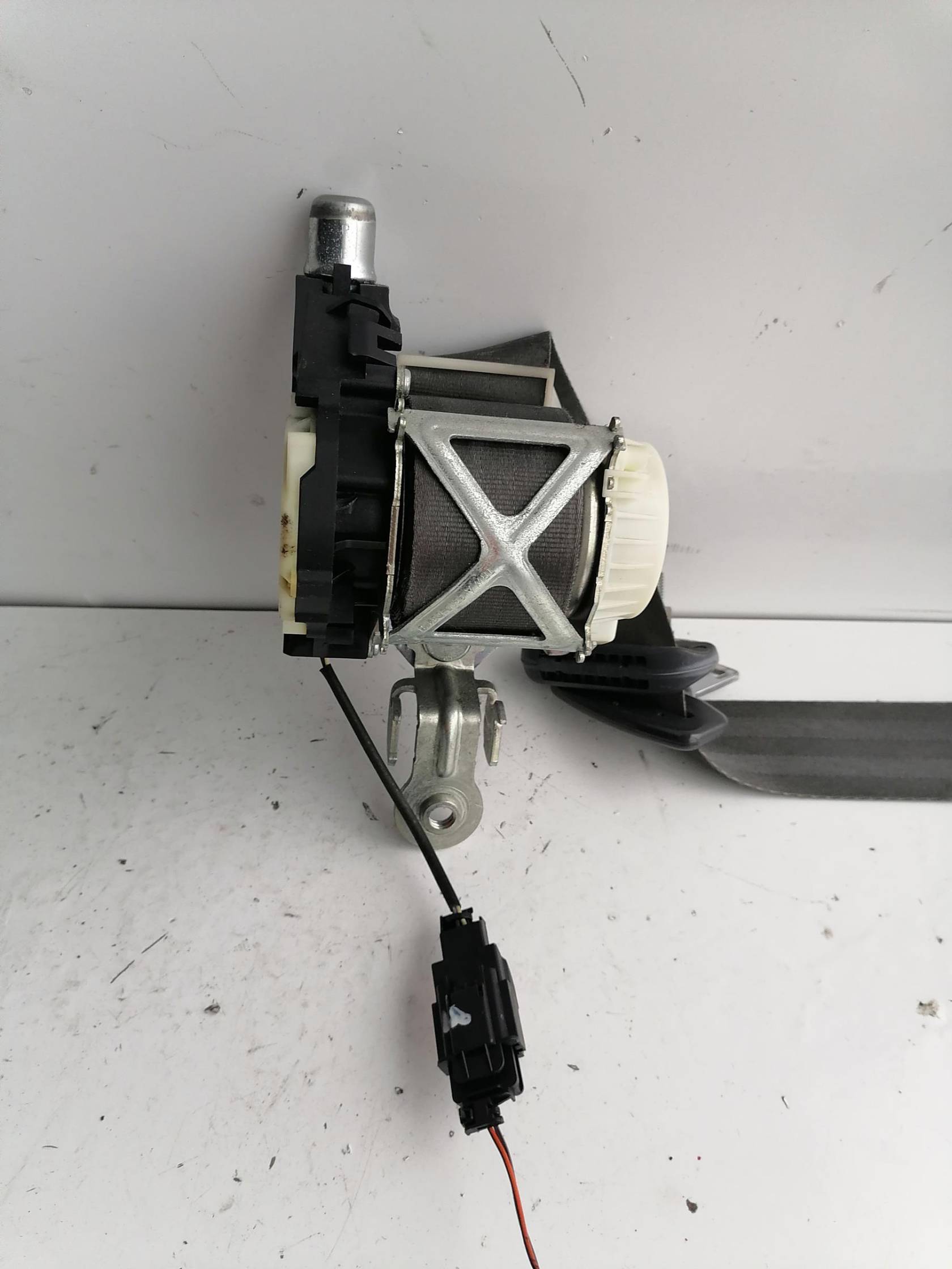 Cintura di sicurezza ant. sx.